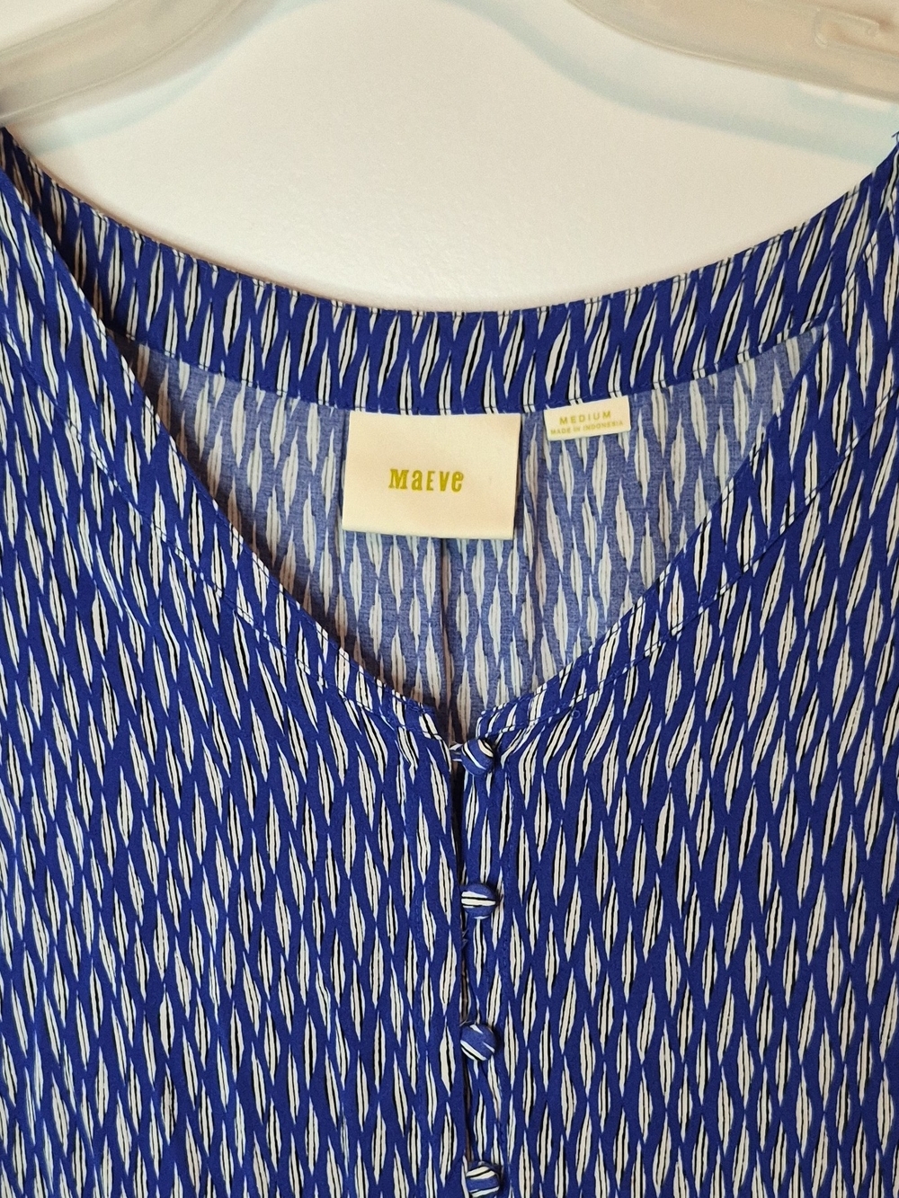 Maeve Blue and White Geometric-Print Blouse Size M - Picture 4 of 11